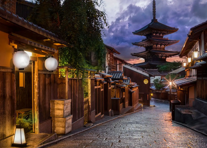 Business Class Flights to Kyoto