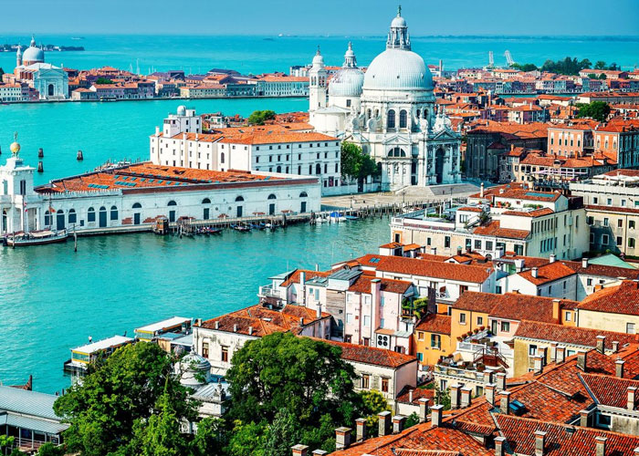 Business Class Flights to Venice