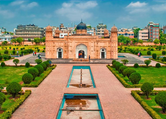 Business Class Flights to Dhaka